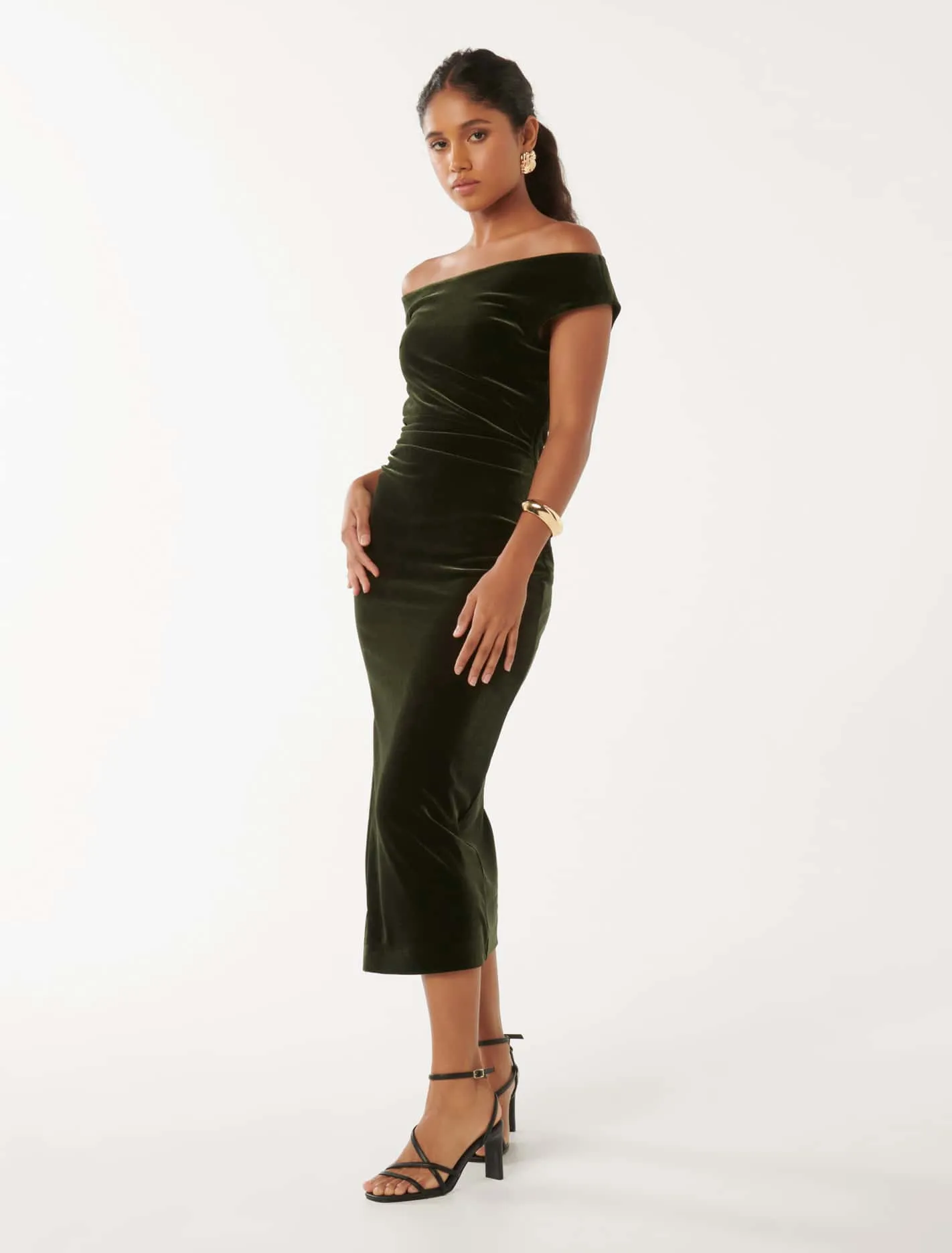 Demi Petite Tipped Shoulder Velvet Bodycon Dress