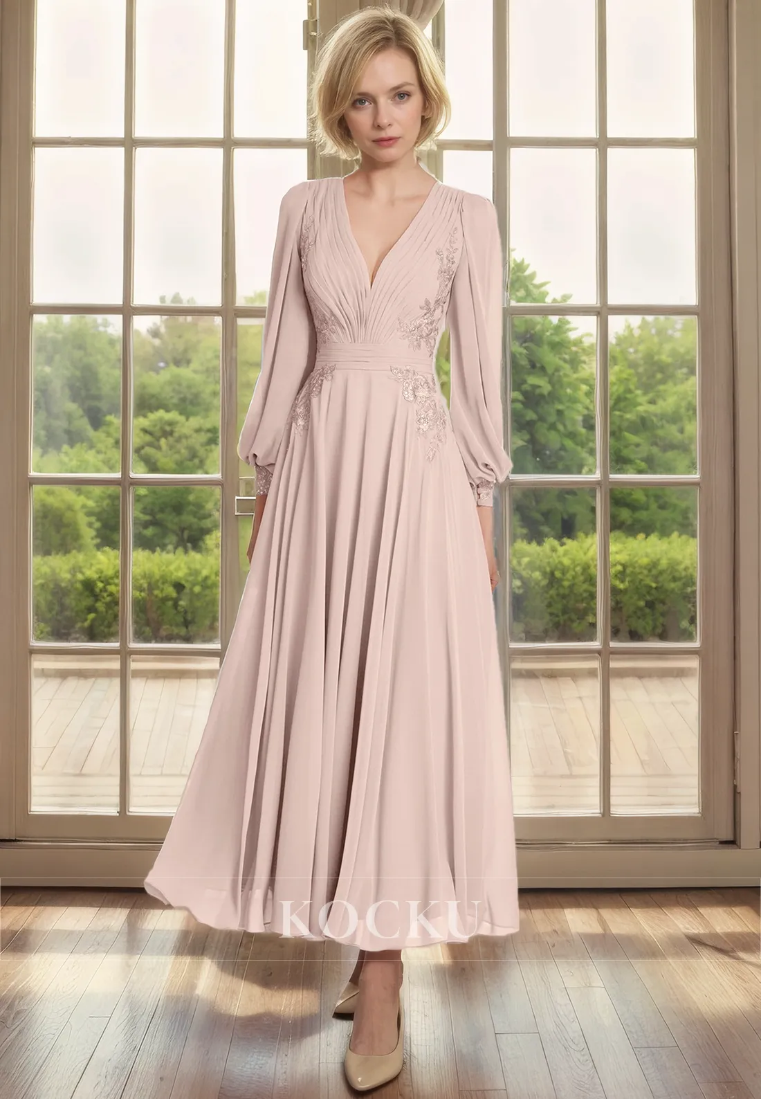 Elegant & Luxurious Long sleeves A-Line V-Neck Embroidery Chiffon Mother of the Bride Dress