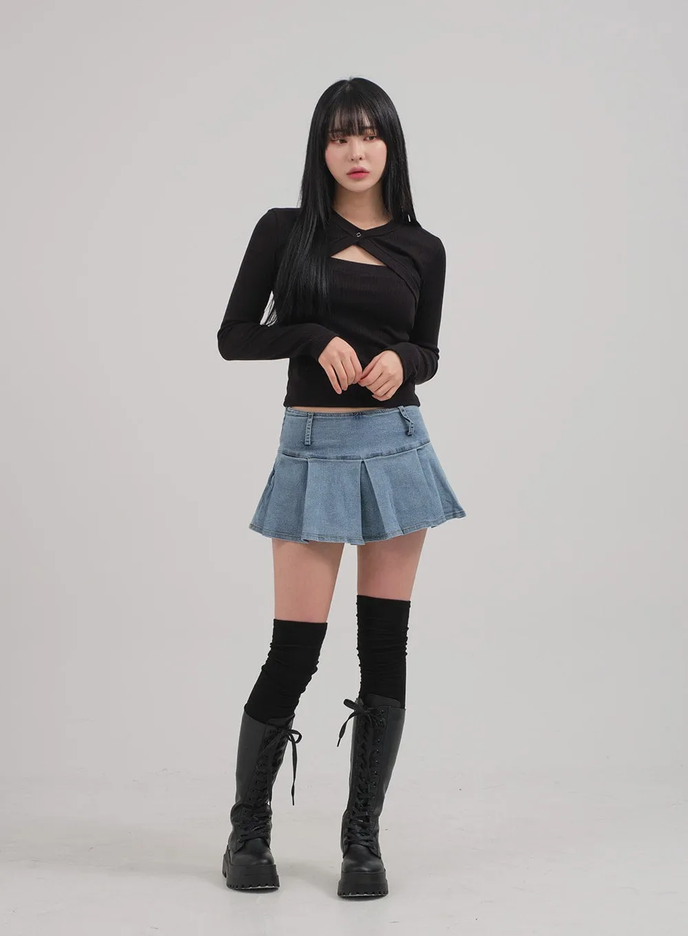 Low Rise Pleated Denim Mini Skirt C0302