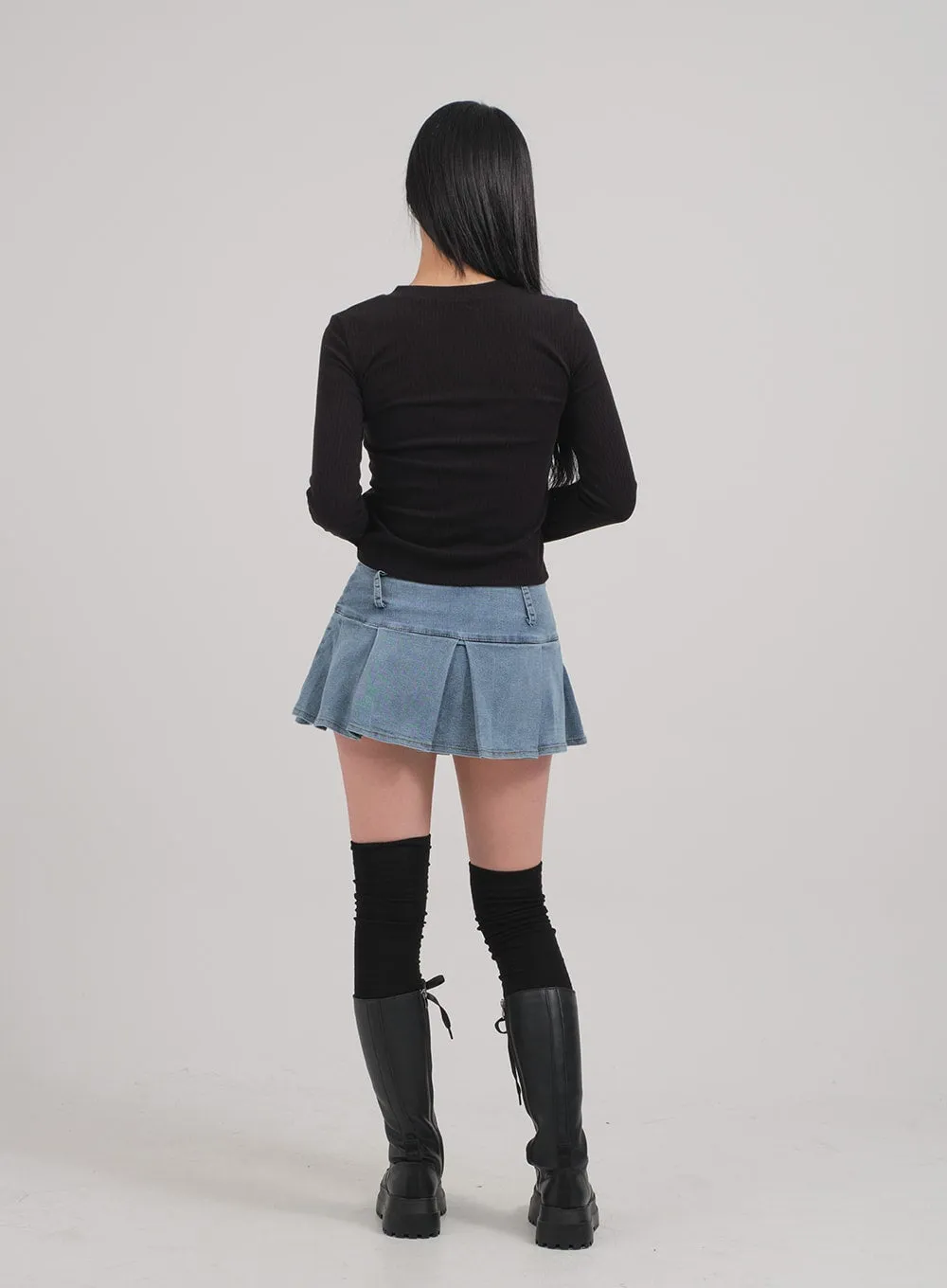 Low Rise Pleated Denim Mini Skirt C0302