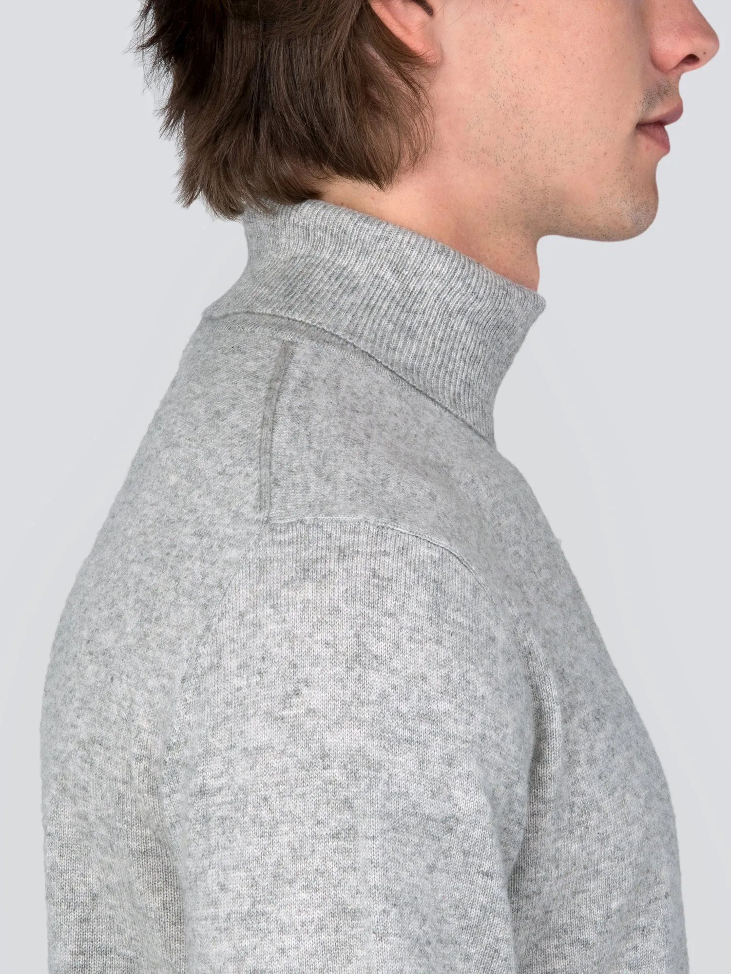 Men Turtleneck Sweater_Light Grey