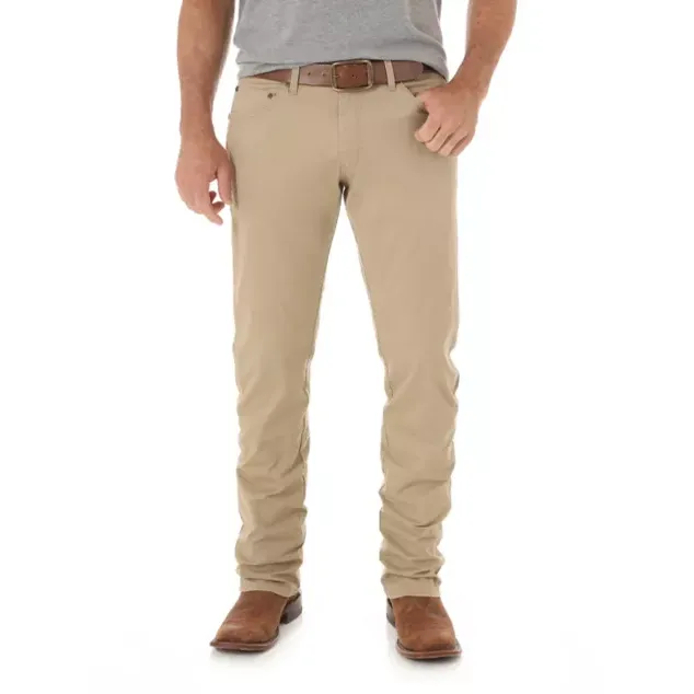 MEN'S WRANGLER RETRO® SLIM FIT STRAIGHT LEG PANT IN FAWN