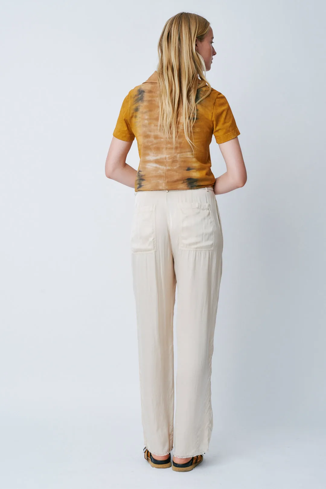 Pleated Trousers in Champagne