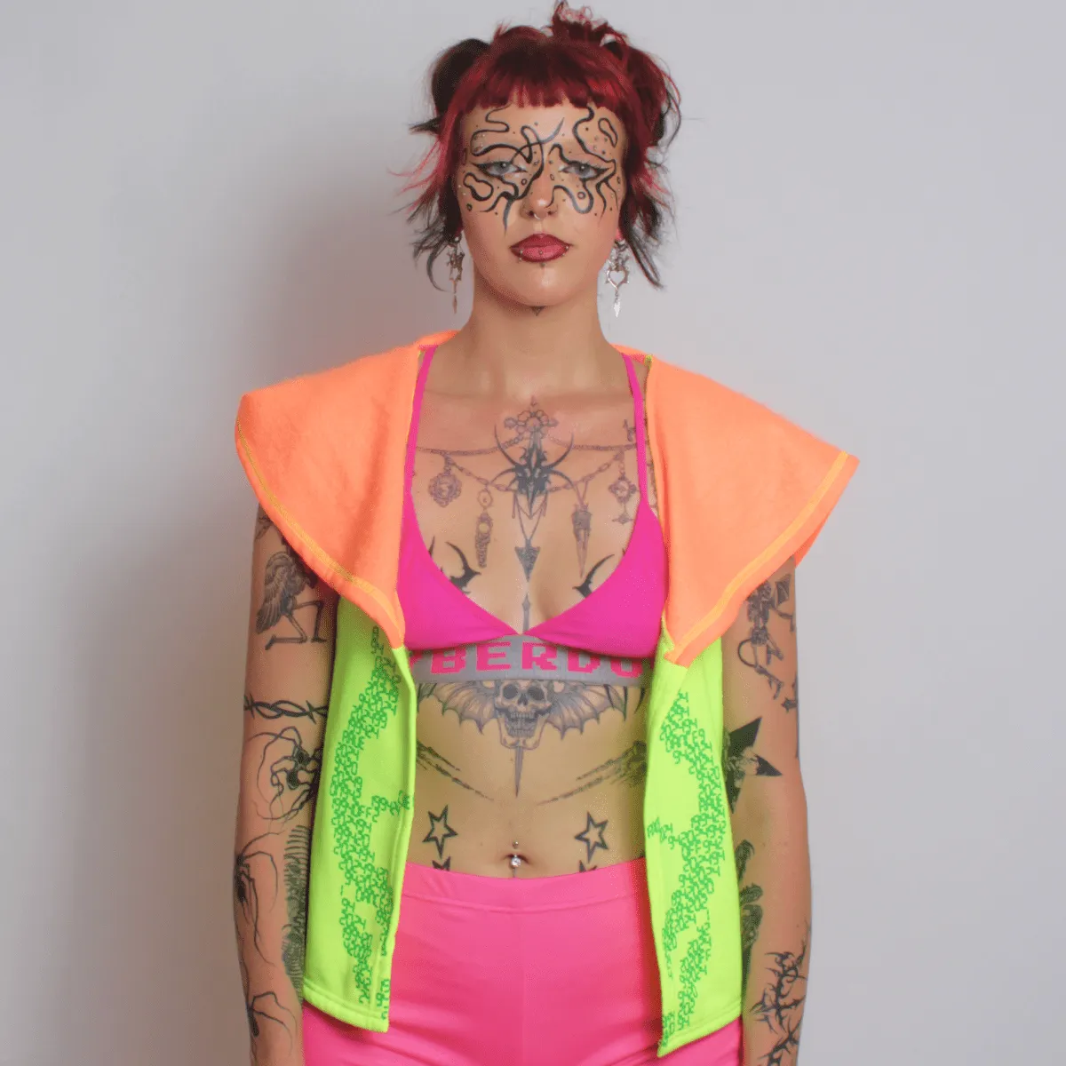 RAVE ON DRAPE GILET MUTLI NEON