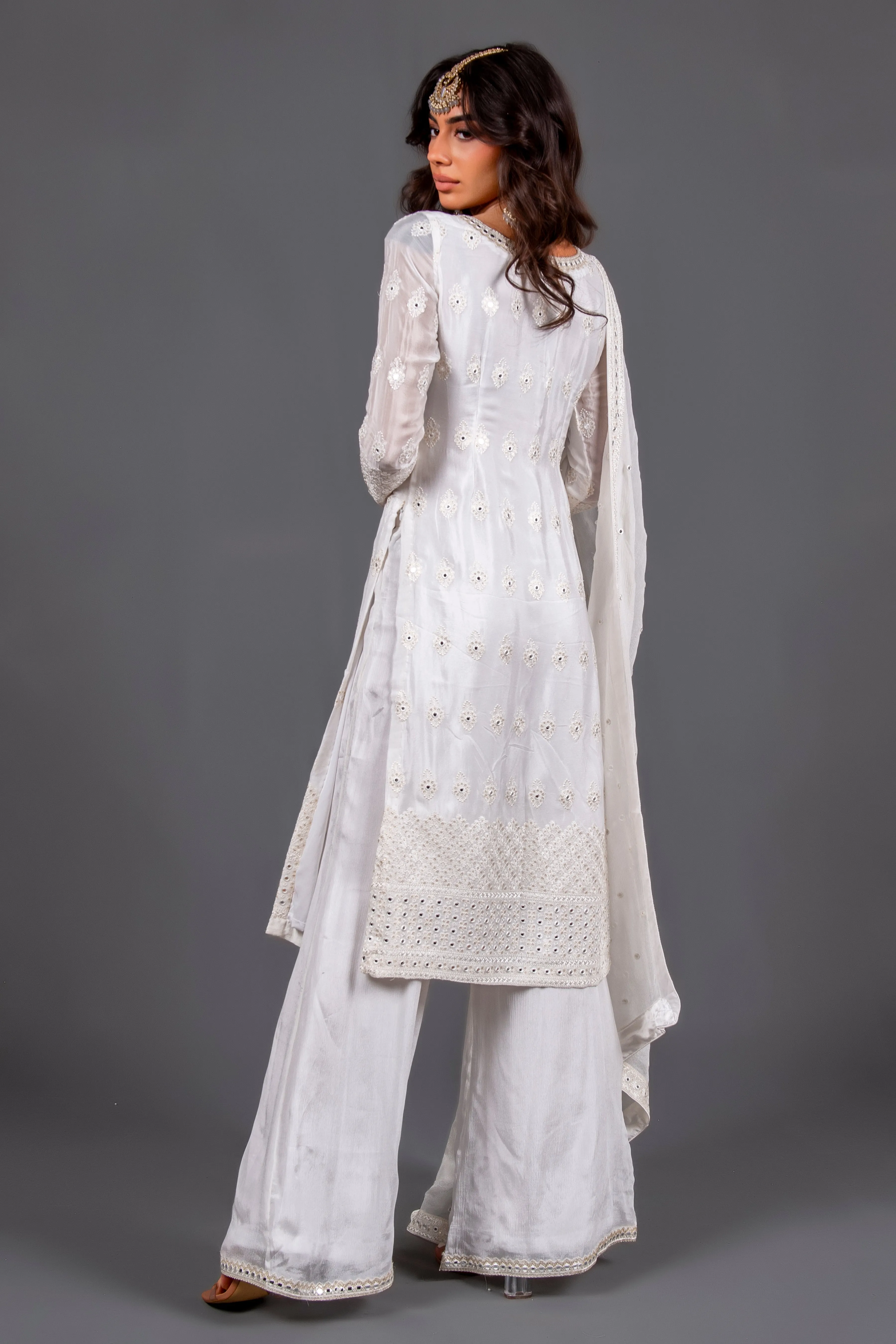 Razia - Off White Chikankari Palazzo Suit