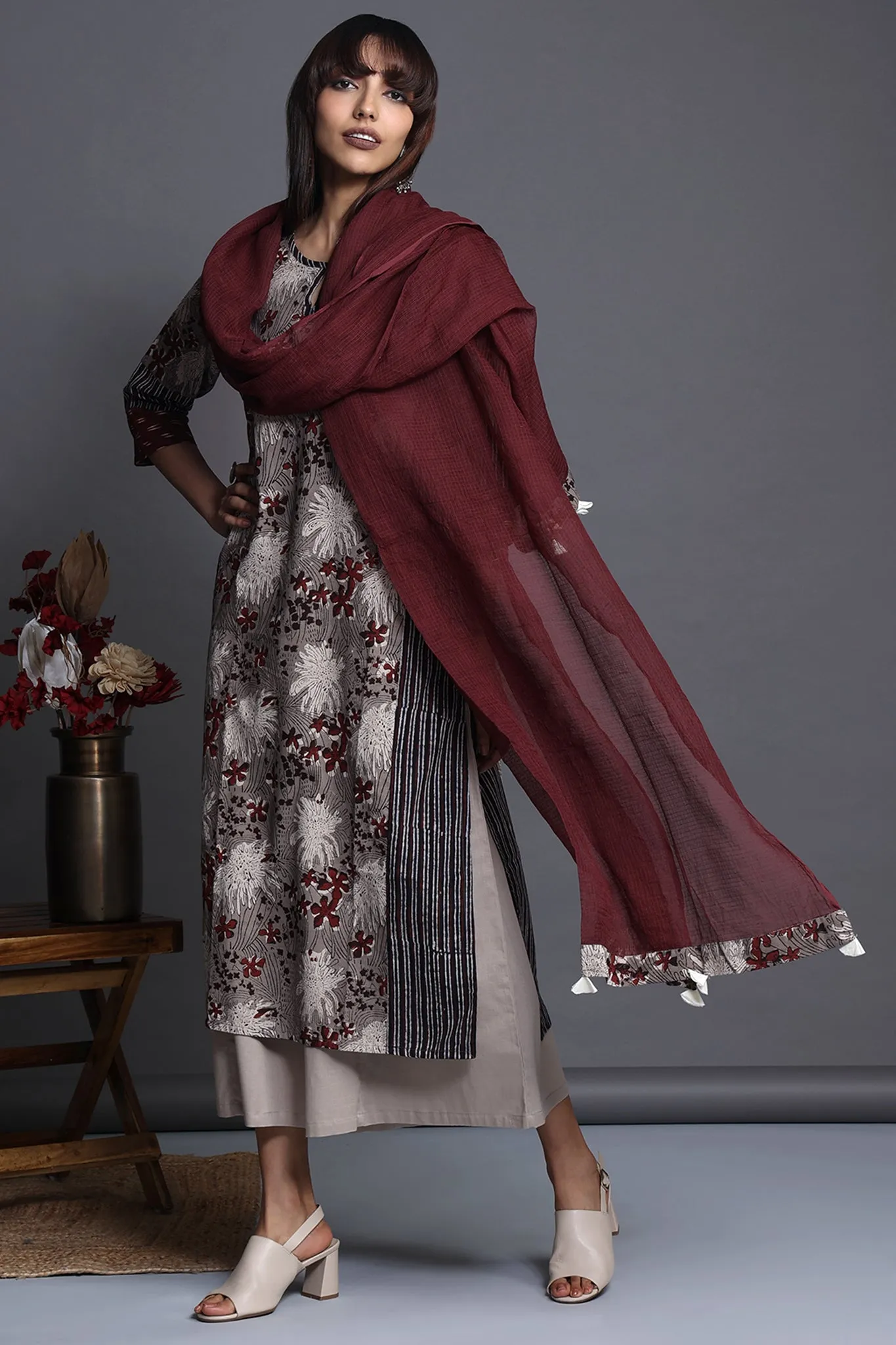 side panel long kurta - grey dreamscape & floral mirage