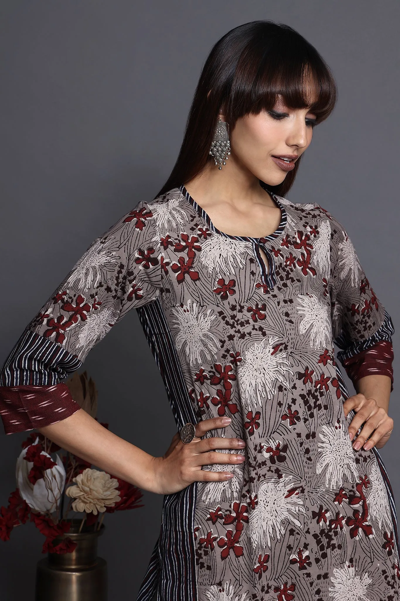 side panel long kurta - grey dreamscape & floral mirage