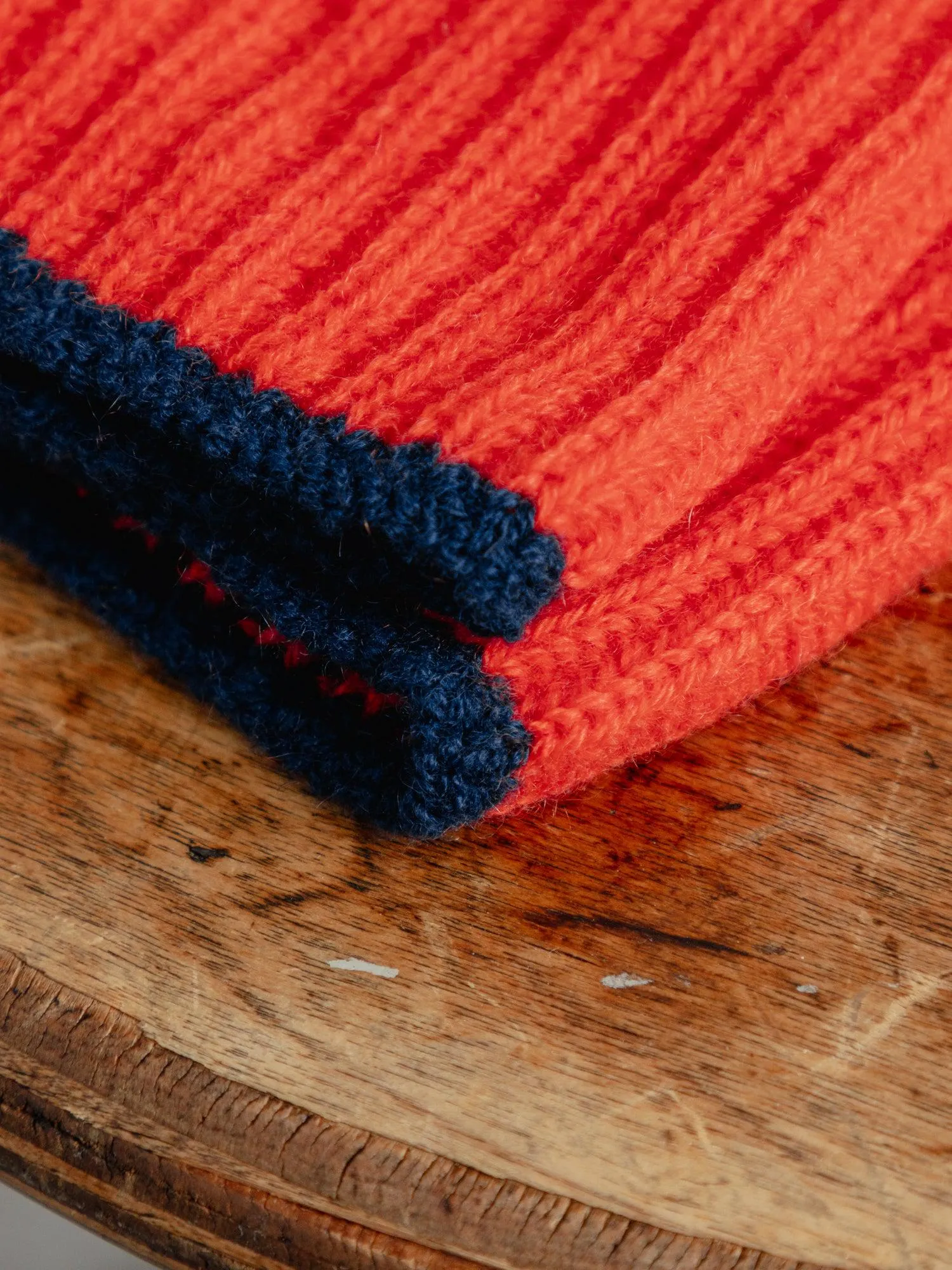 The Tipped Cashmere Wrist Warmers