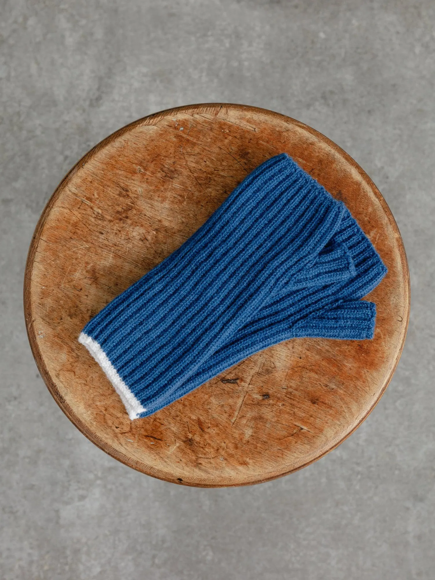 The Tipped Cashmere Wrist Warmers