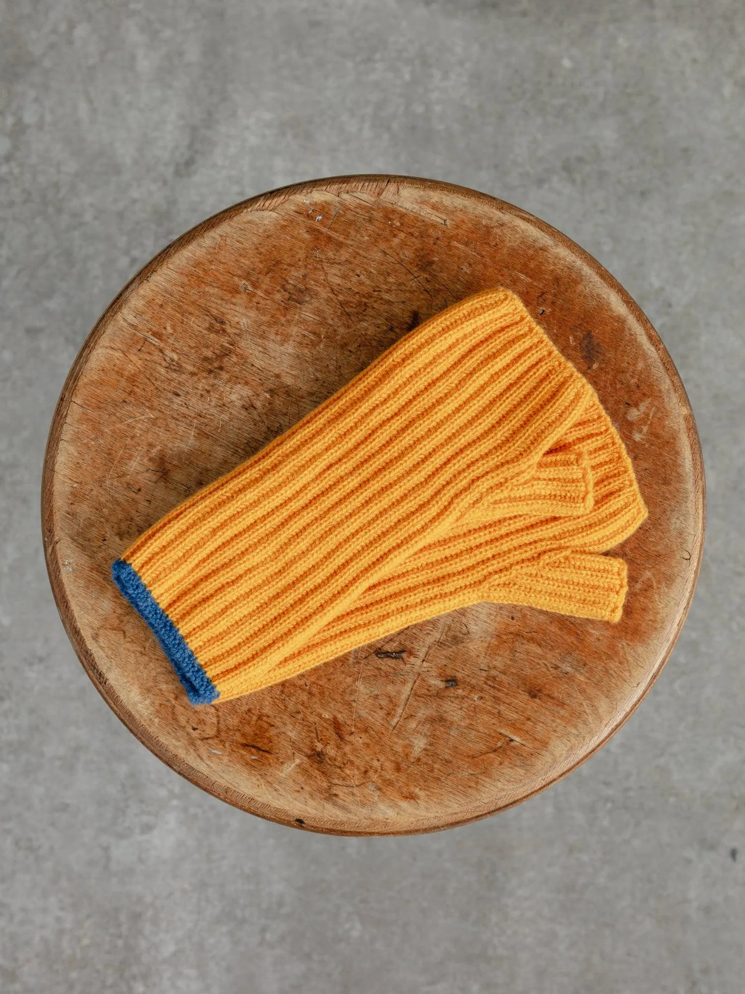 The Tipped Cashmere Wrist Warmers