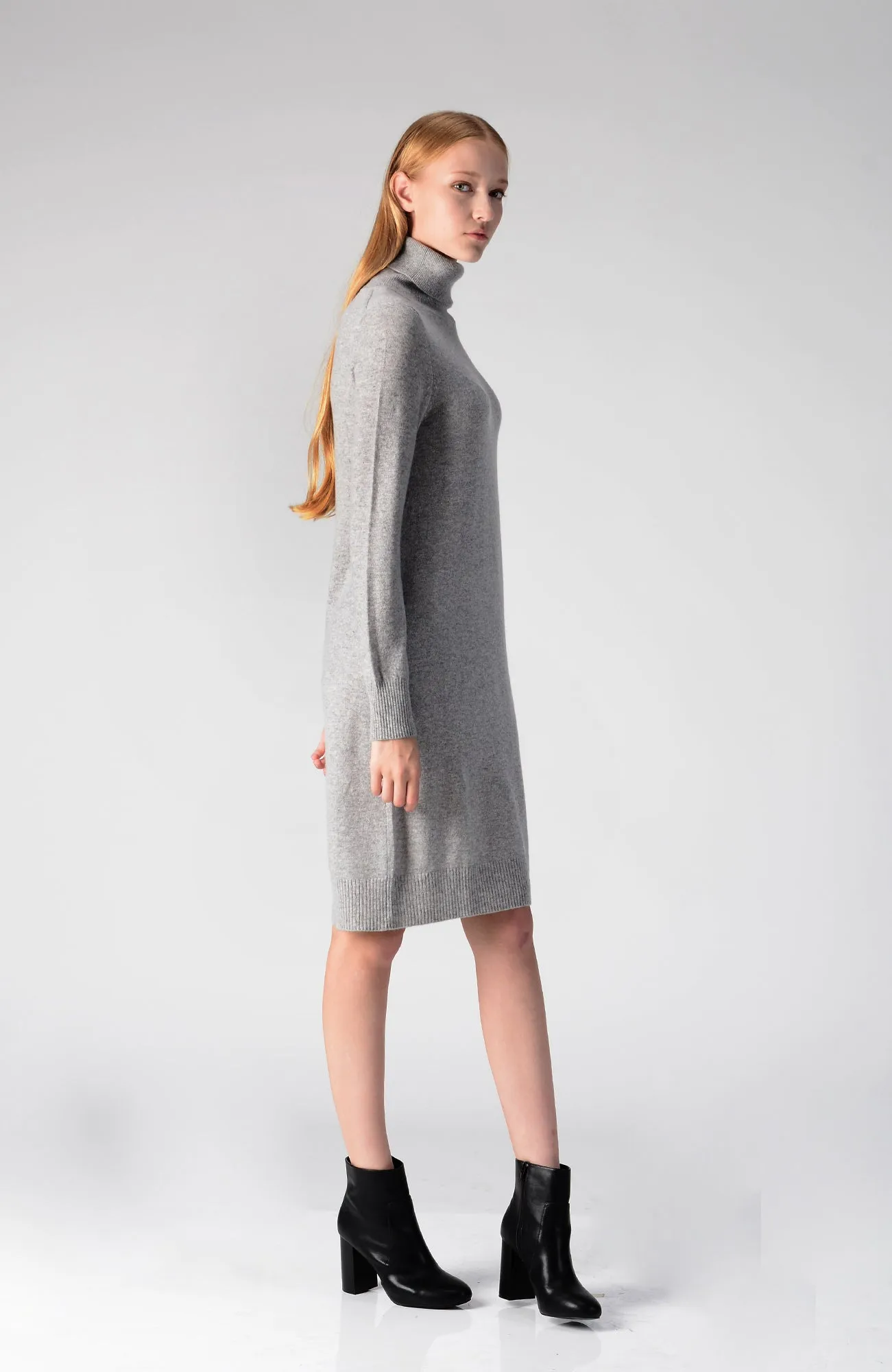 Turtleneck Slimfit Dress_Light Grey