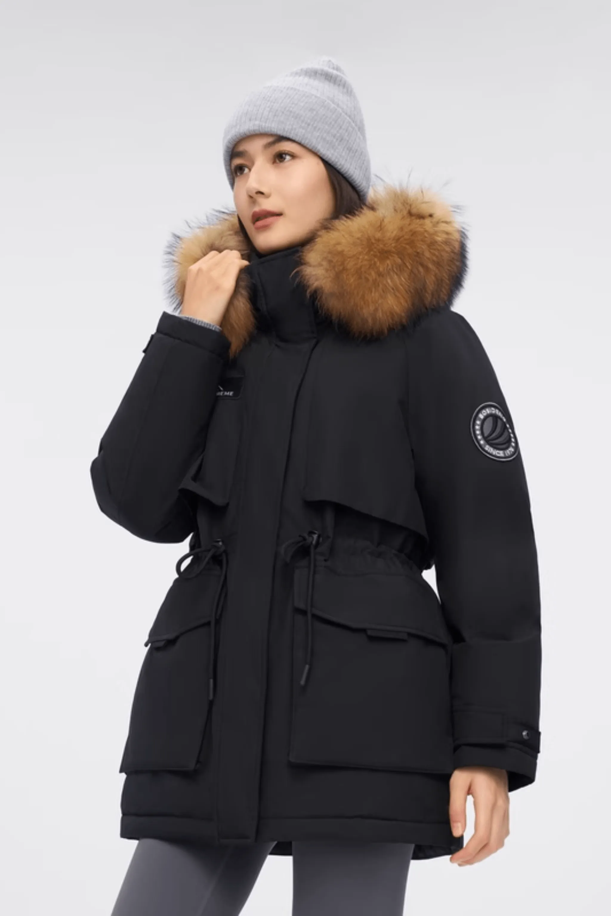 Women’s classic extreme goose down jacket with fur hood